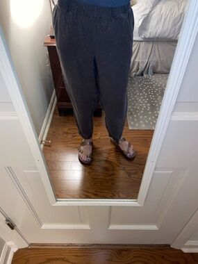 J. Jill Cropped Tencel Elastic-Waist Ankle Pants in Charcoal
